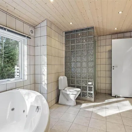 Holiday home 2603-nexo-ostre-fort-alle-6 *