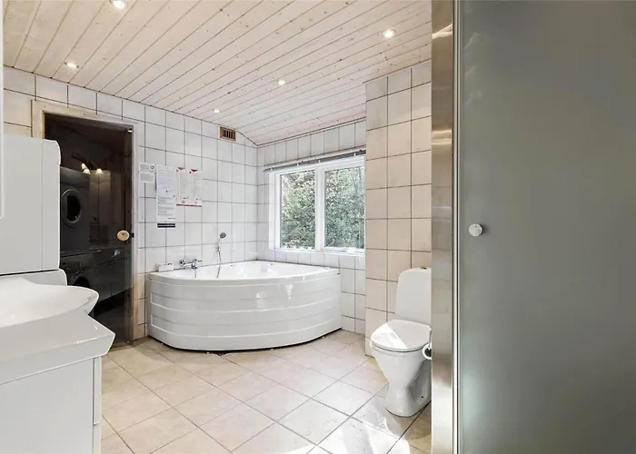 2603-nexo-ostre-fort-alle-6 Casa vacanze Neksø